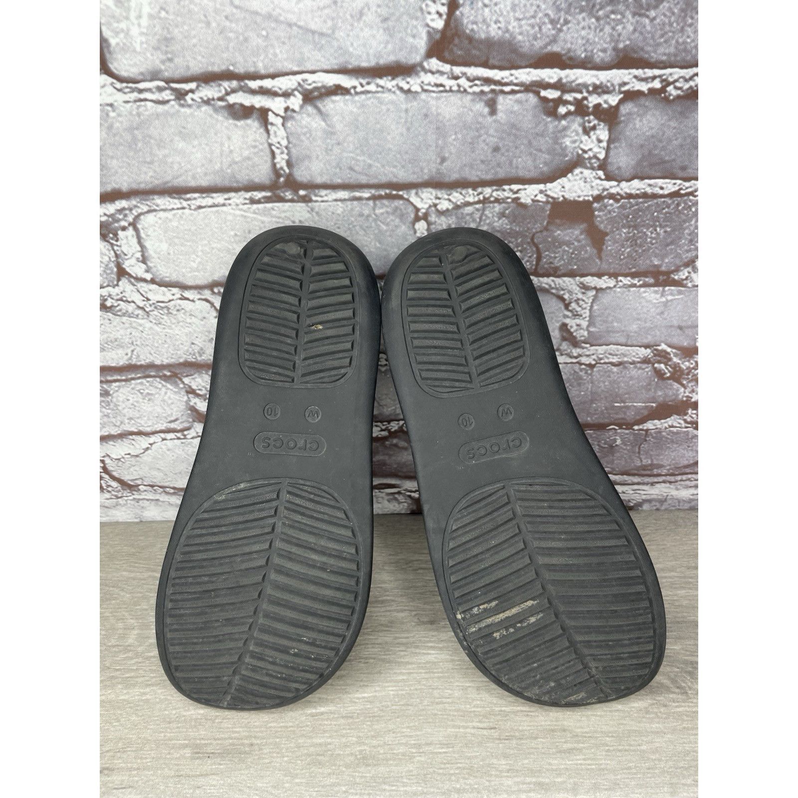 Crocs Crocs Getaway Black Rubber Platform FlipFlops Beach Sandals Size US 10 / IT 40 - 17 Thumbnail