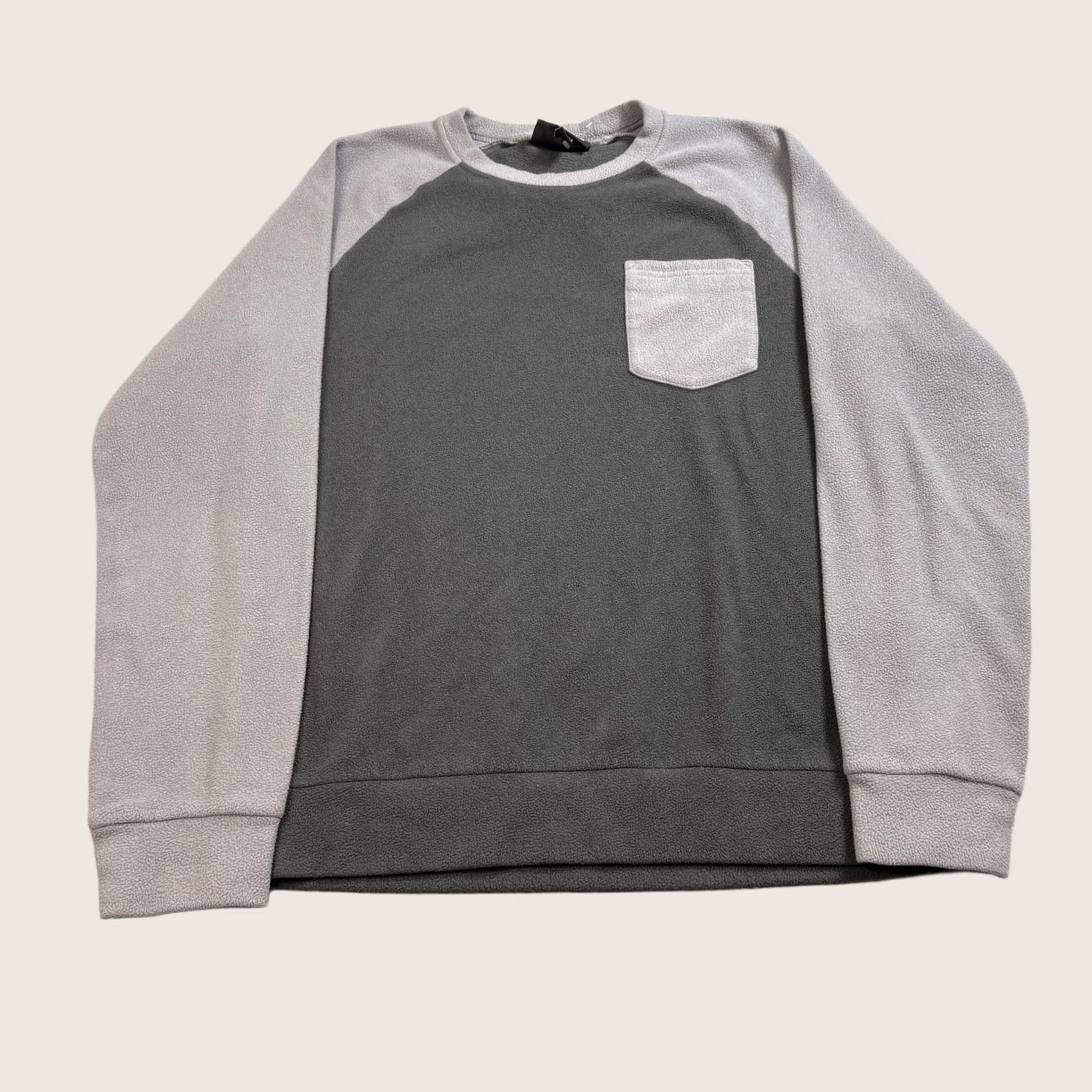 Patagonia Patagonia Sweater Mens Small Gray Fleece Pullover Raglan Pocket Outdoor Hiking Size US S / EU 44-46 / 1 - 1 Thumbnail