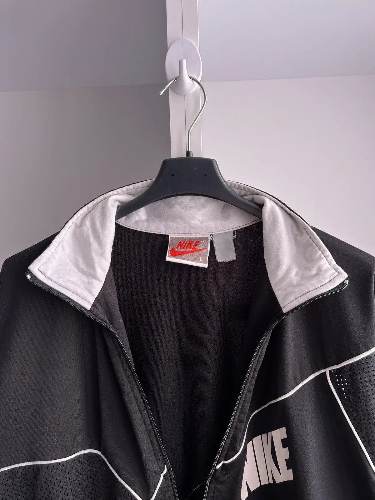 Nike × Vintage Vintage Nike 90s Track Zip Sweatshirt Size US L / EU 52-54 / 3 - 5 Thumbnail