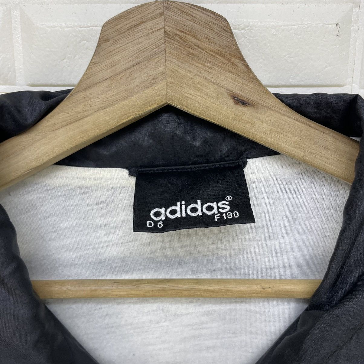 Adidas × Vintage Vintage 90s Adidas Raglan Light Jacket Size US M / EU 48-50 / 2 - 4 Thumbnail