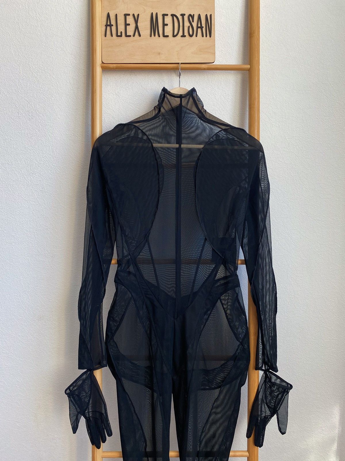 Mugler Mugler x H&M Spiral Panel Catsuit Size M Size M / US 6-8 / IT 42-44 - 11 Thumbnail