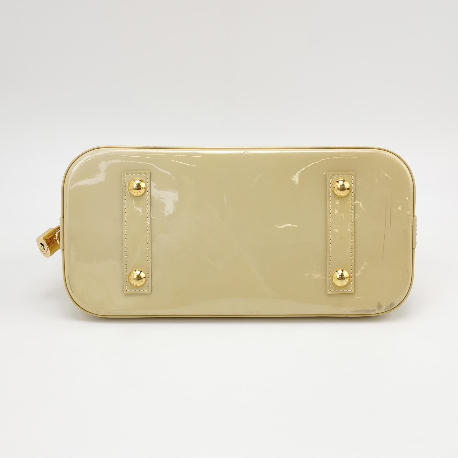 Louis Vuitton Louis Vuitton (LV) Alma Small Patent Leather Embossed Shell Size ONE SIZE - 1 Thumbnail