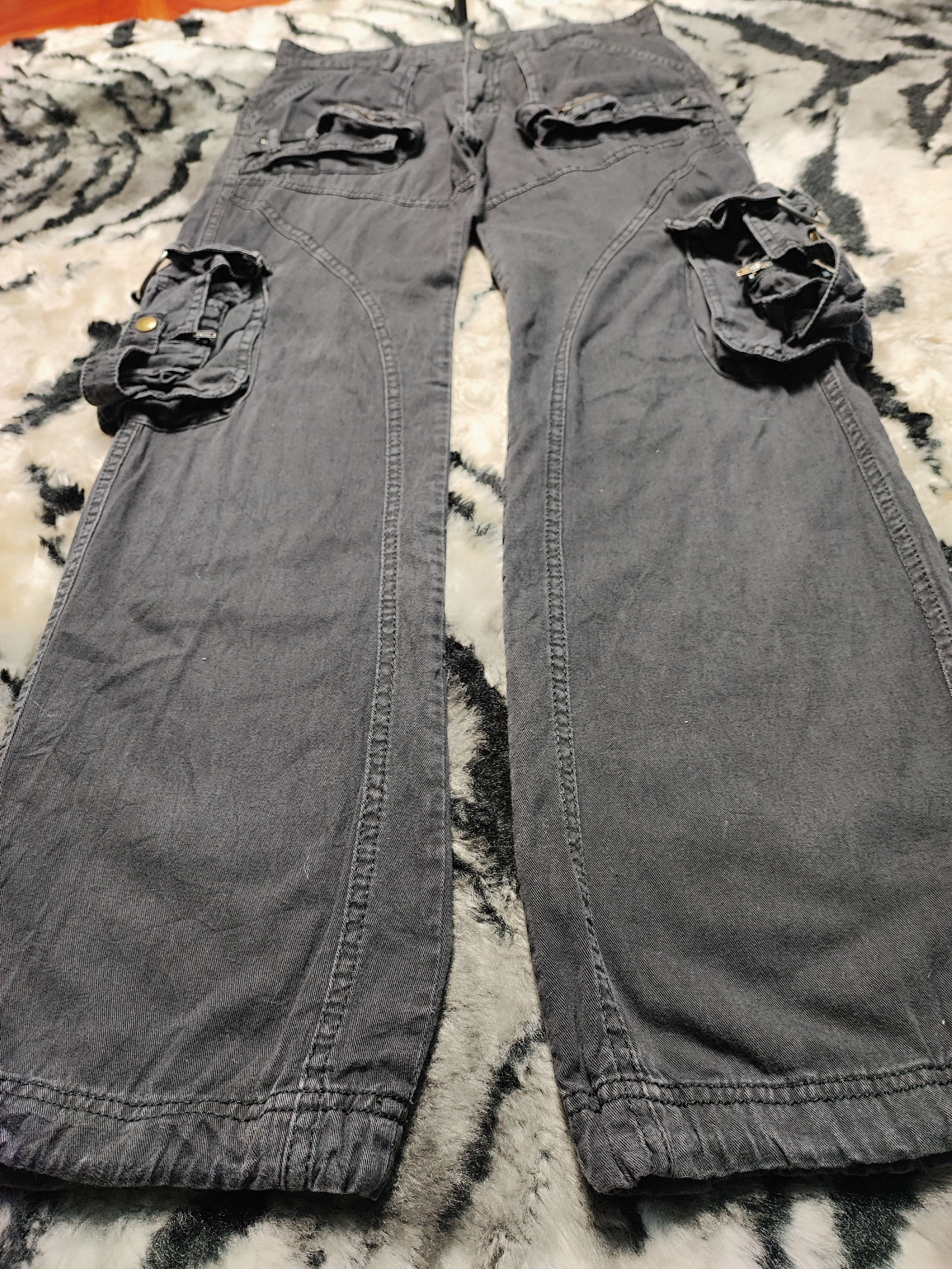Japanese Brand PUNK STYLE BONDAGE MULTIPOCKET PANTS JAPAN Size US 30 / EU 46 - 2 Thumbnail