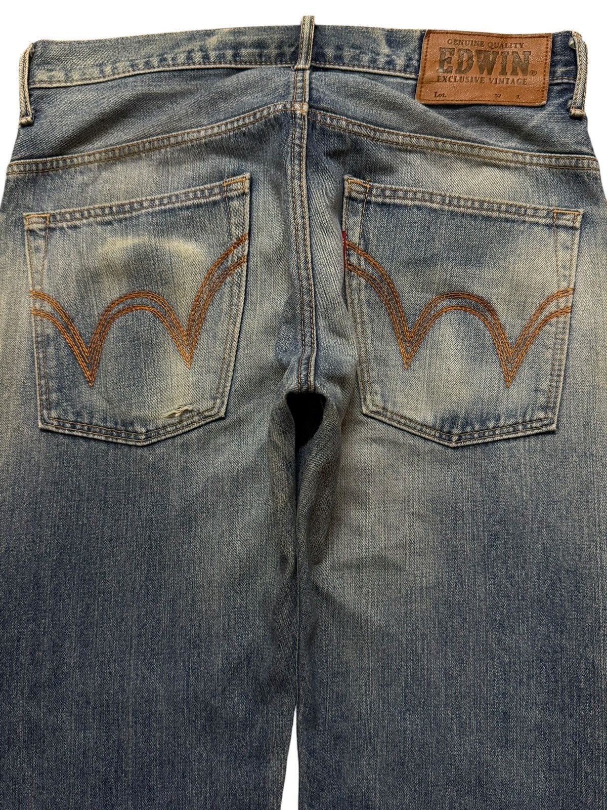 Edwin Vintage 90s Edwin 403 Blue Faded Wash Distress Straight Leg Size US 33 - 4 Thumbnail
