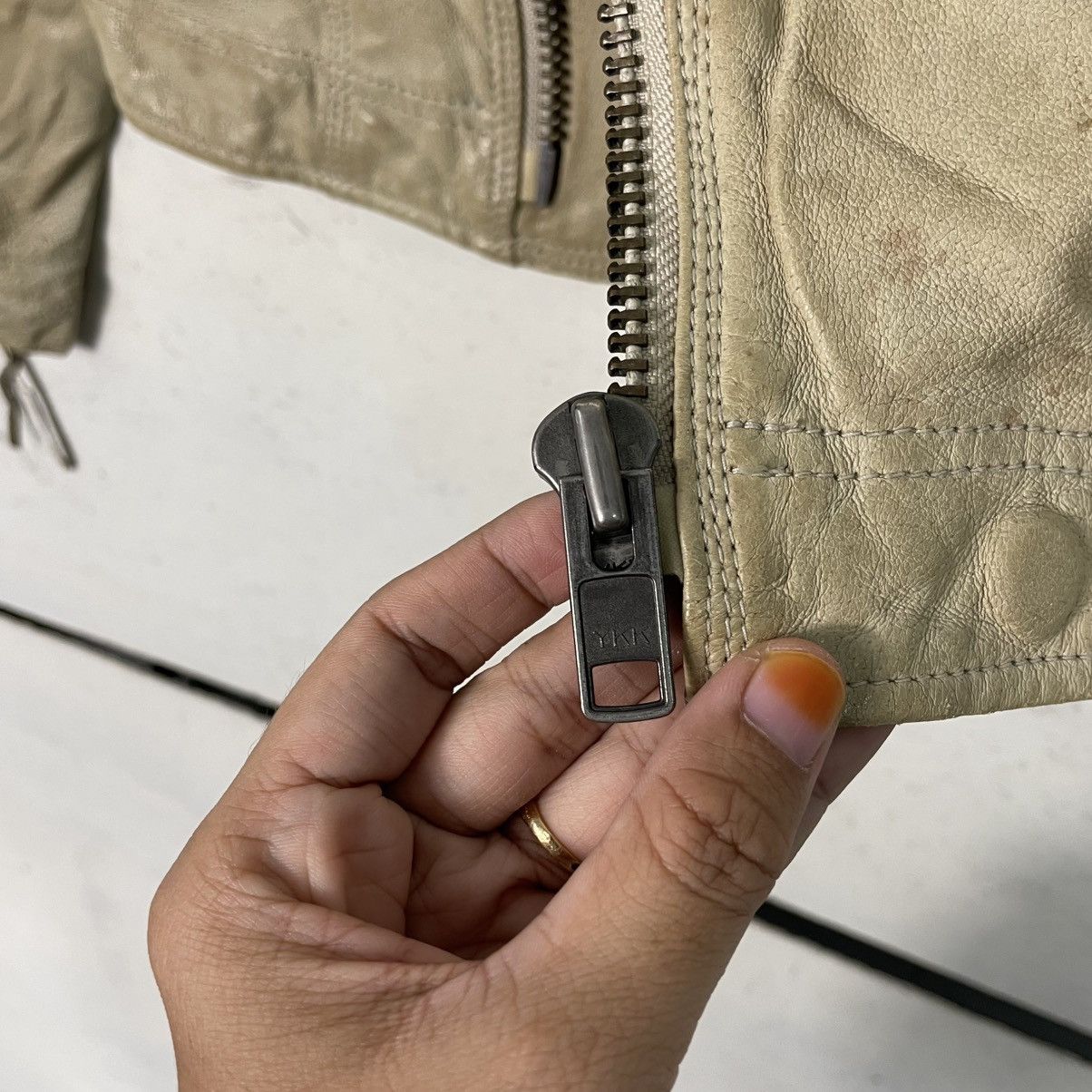 Japanese Brand Japanese Brand LDS Double Colar Biker Leather Jacket Size XS / US 0-2 / IT 36-38 - 14 Thumbnail