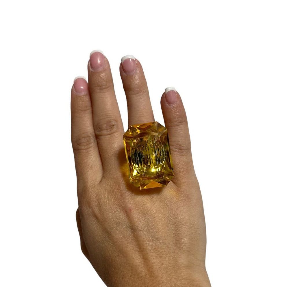 Swarovski Swarovski Lucent cocktail ring Oversized crystal 55 / USA 7 Size ONE SIZE - 6 Thumbnail