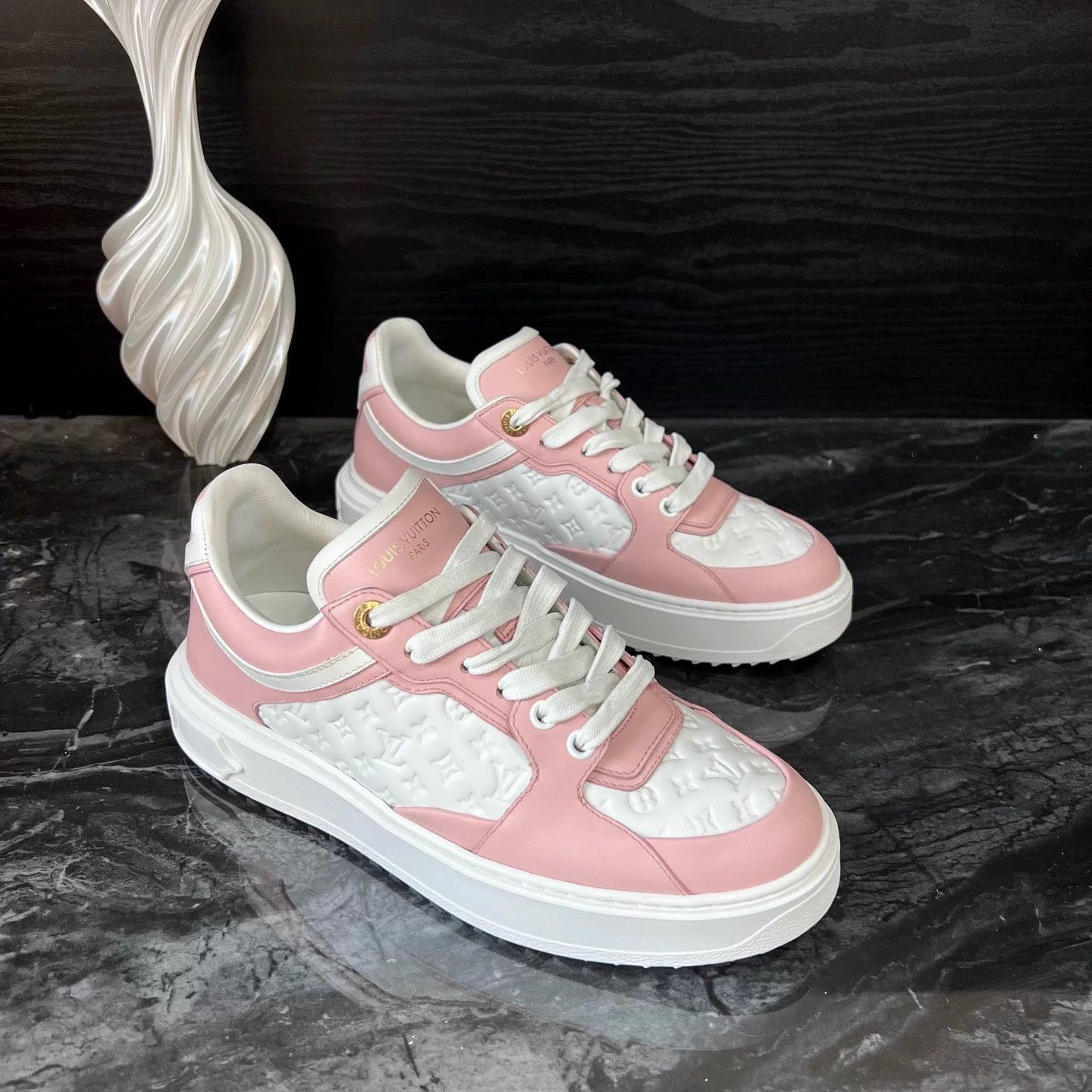 Louis Vuitton 1183/Lv 37EU pink white allover platform 95new Size US 6 / IT 36 - 3 Thumbnail