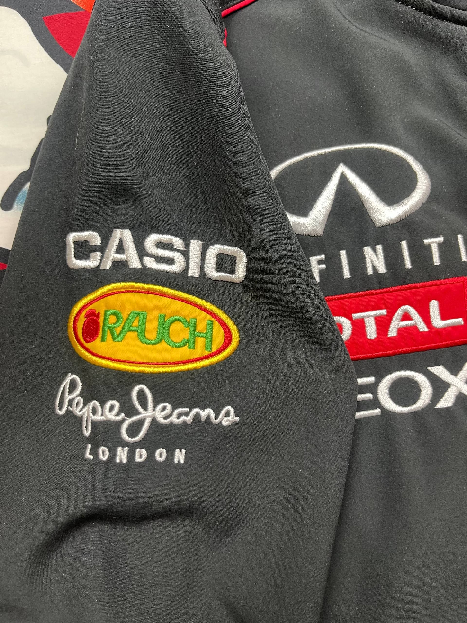 Red Bull Formula 1 Redbull Racing Infinity Pepe Total Jacket SizeL Size US L / EU 52-54 / 3 - 6 Thumbnail