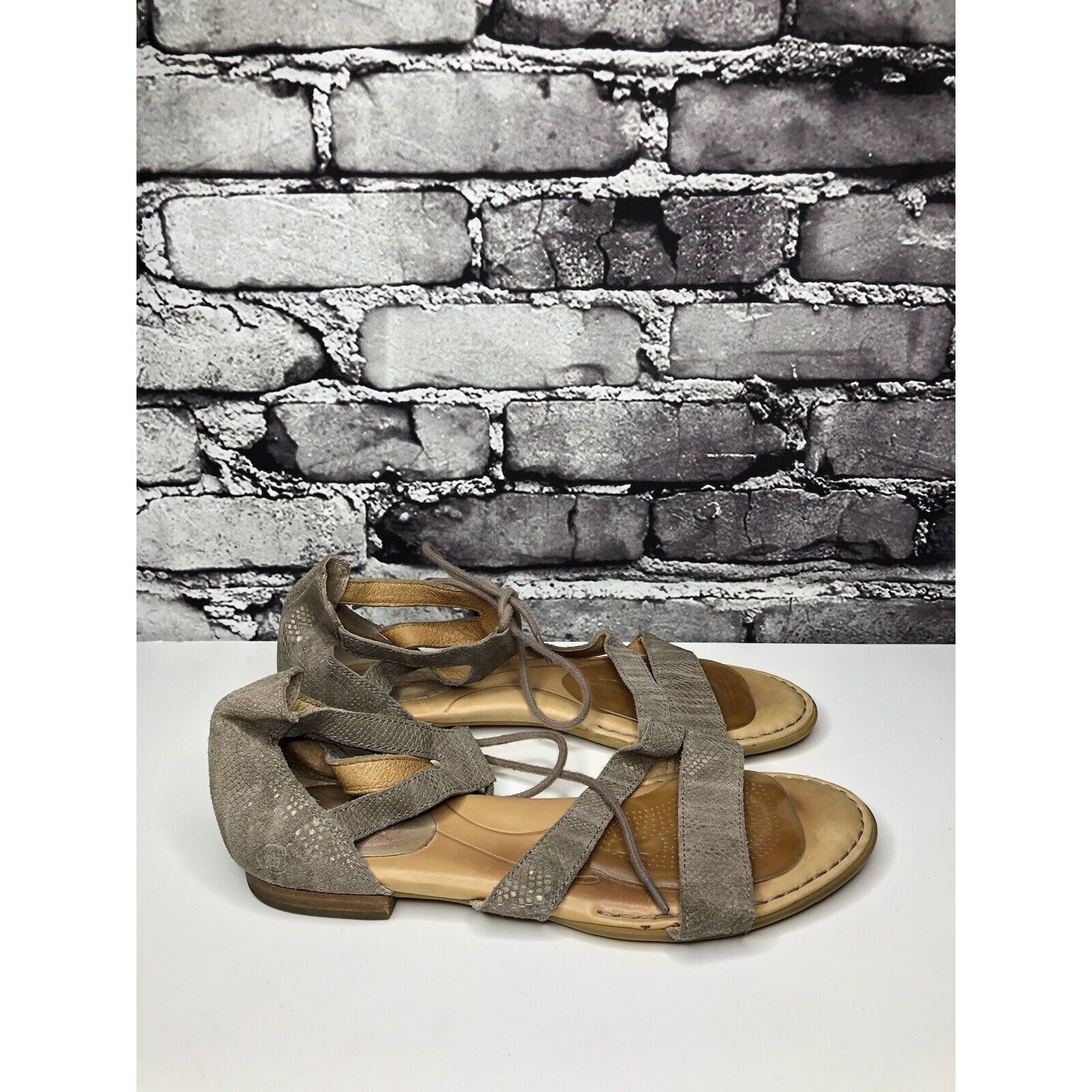 Born Born Gray Leather Ankle Snake Print Leather Lace Flats Sanda Size US 8.5 / IT 38.5 - 3 Thumbnail