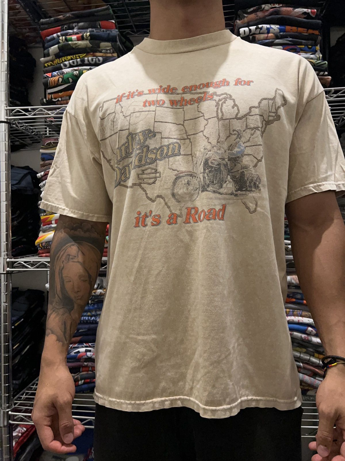 Harley Davidson 1999 H-D Wide Enough for Two Wheels Roads to Mancuso Map Tee Size US XL / EU 56 / 4 - 3 Thumbnail