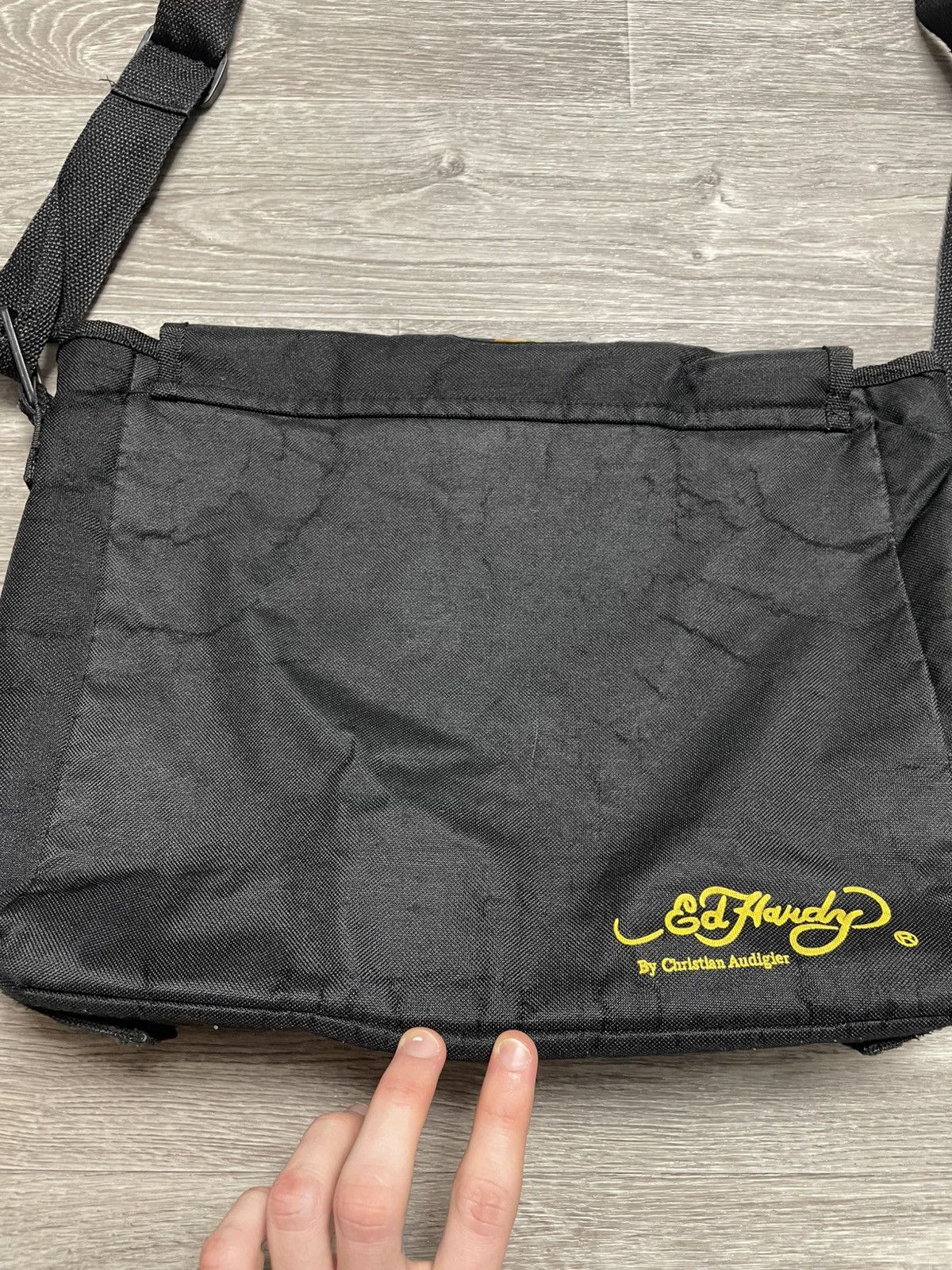 Ed Hardy Vintage Black Tiger Messenger Bag Y2K Streetwear Size ONE SIZE - 19 Thumbnail