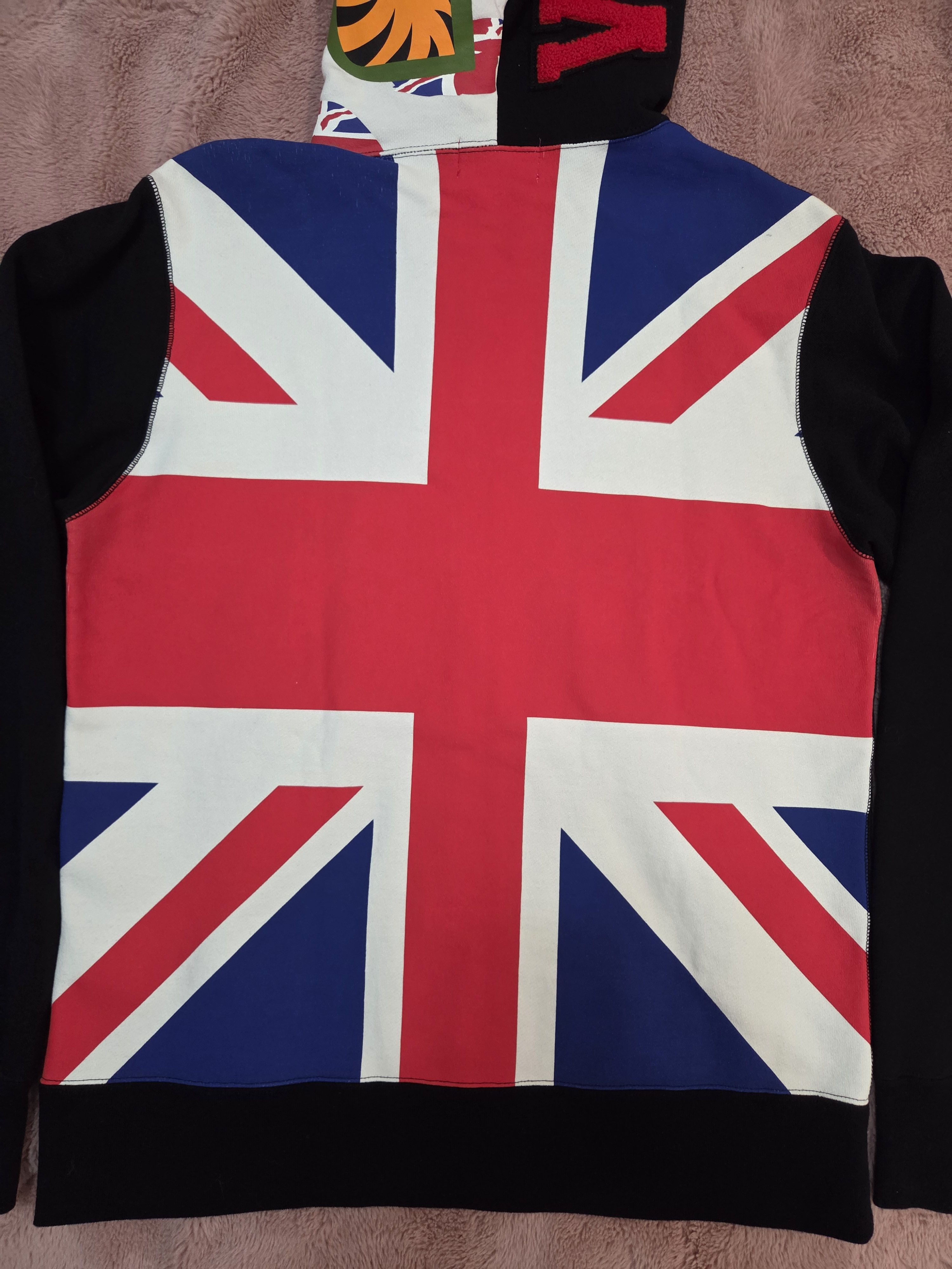 Bape A bathing ape Bape UK London shark hoodie Large Size US L / EU 52-54 / 3 - 6 Thumbnail