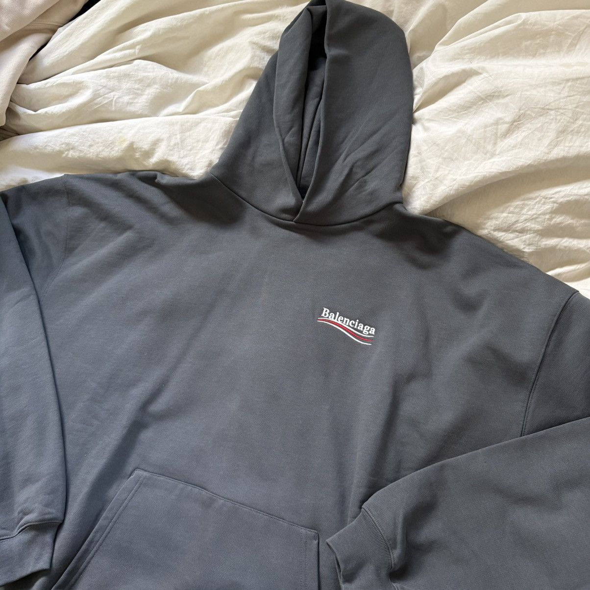 Balenciaga Grey Campaign Oversized Hoodie Size US XXL / EU 58 / 5 - 3 Thumbnail