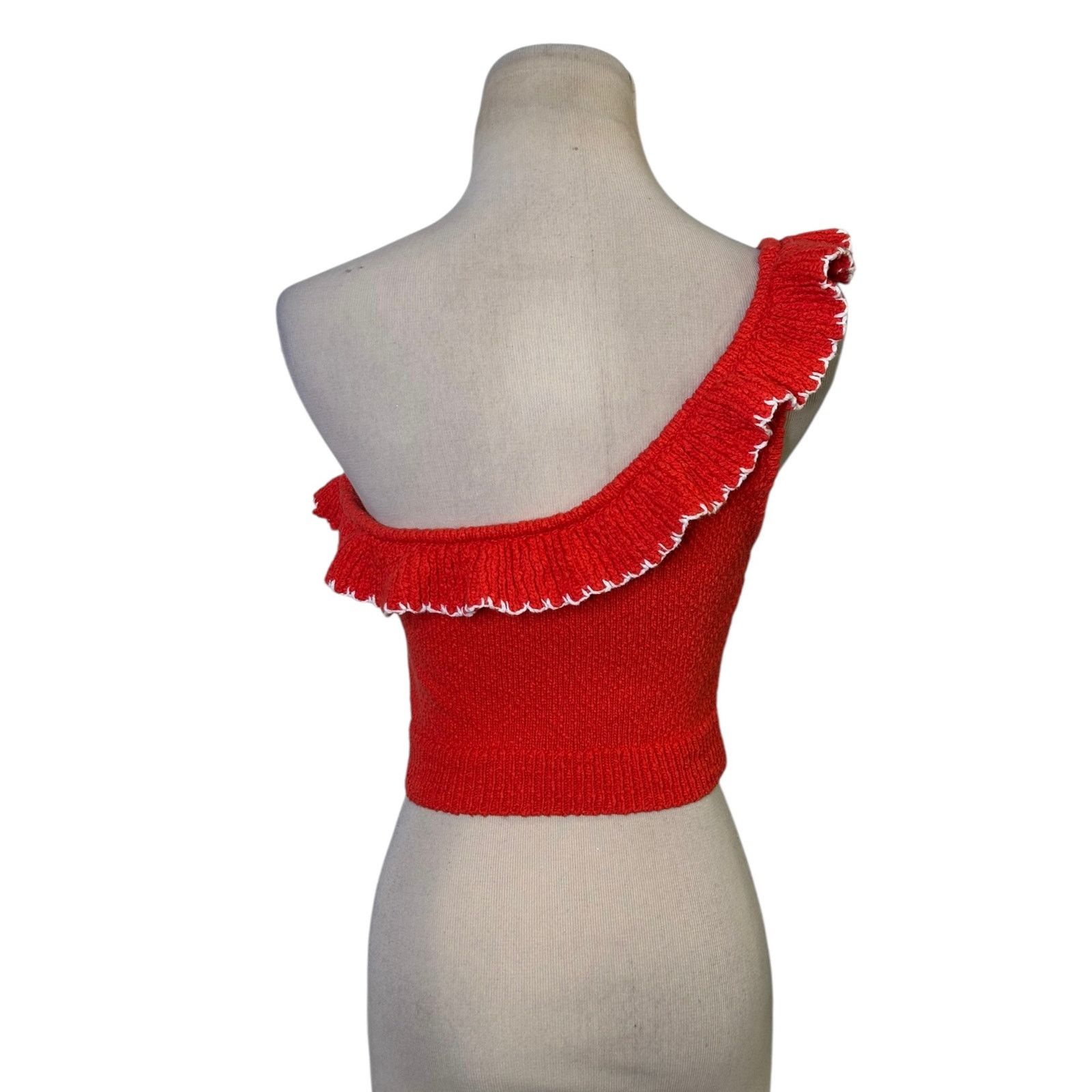 Urban Outfitters Urban Outfitters Orange One Shoulder Crop top Size Small Size S / US 4 / IT 40 - 18 Thumbnail