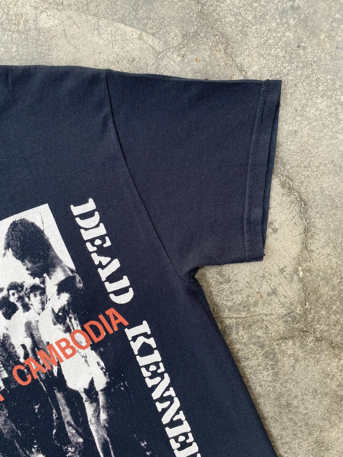 Band Tees Sick🔥Vintage Dead Kennedys Punk Band Tees Size US S / EU 44-46 / 1 - 4 Thumbnail