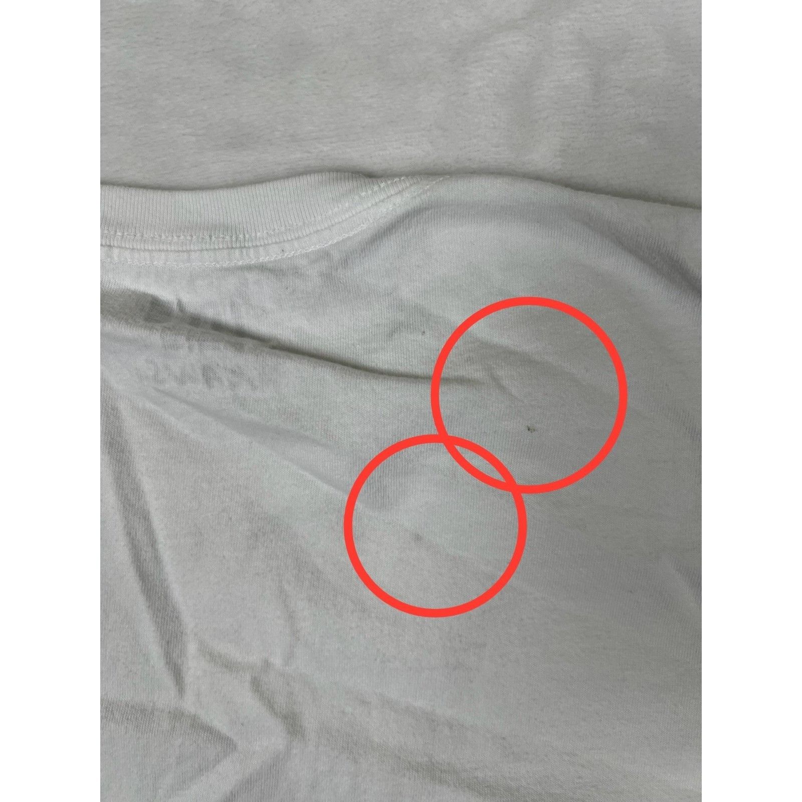 Uniqlo KAWS Uniqlo UT T-Shirt Mens Large White Pink BFF Companion S Size US L / EU 52-54 / 3 - 12 Thumbnail