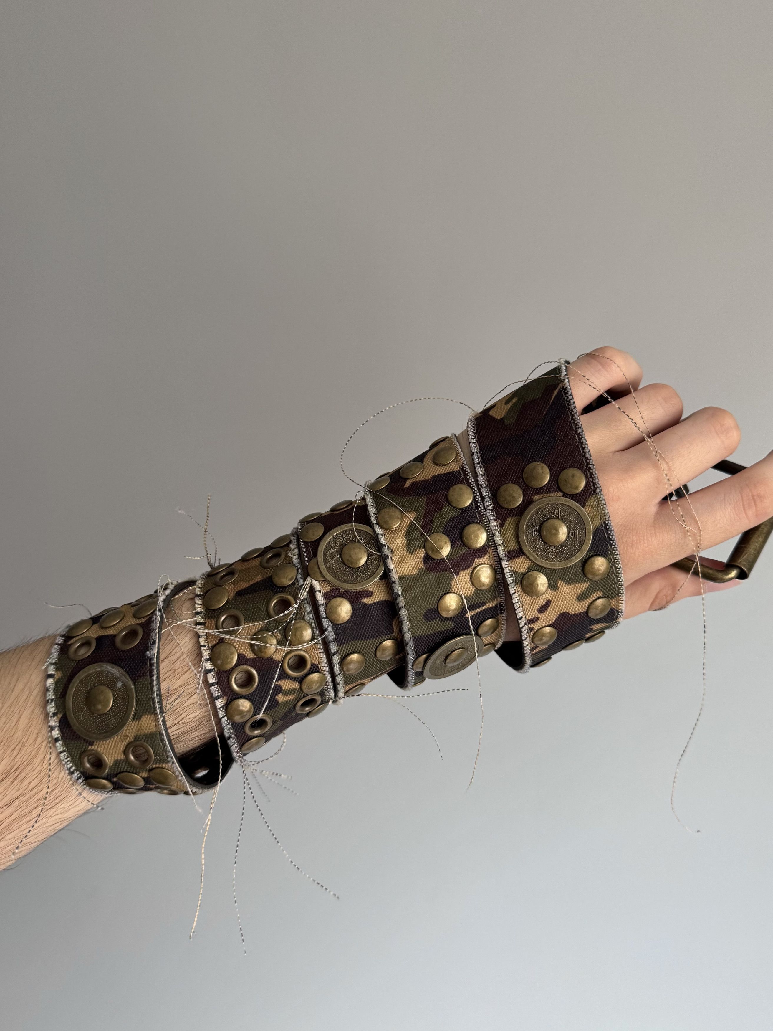 Japanese Brand Vintage Avant-Garde Y2K Distressed Japanese Style Camo belt Size ONE SIZE - 4 Thumbnail