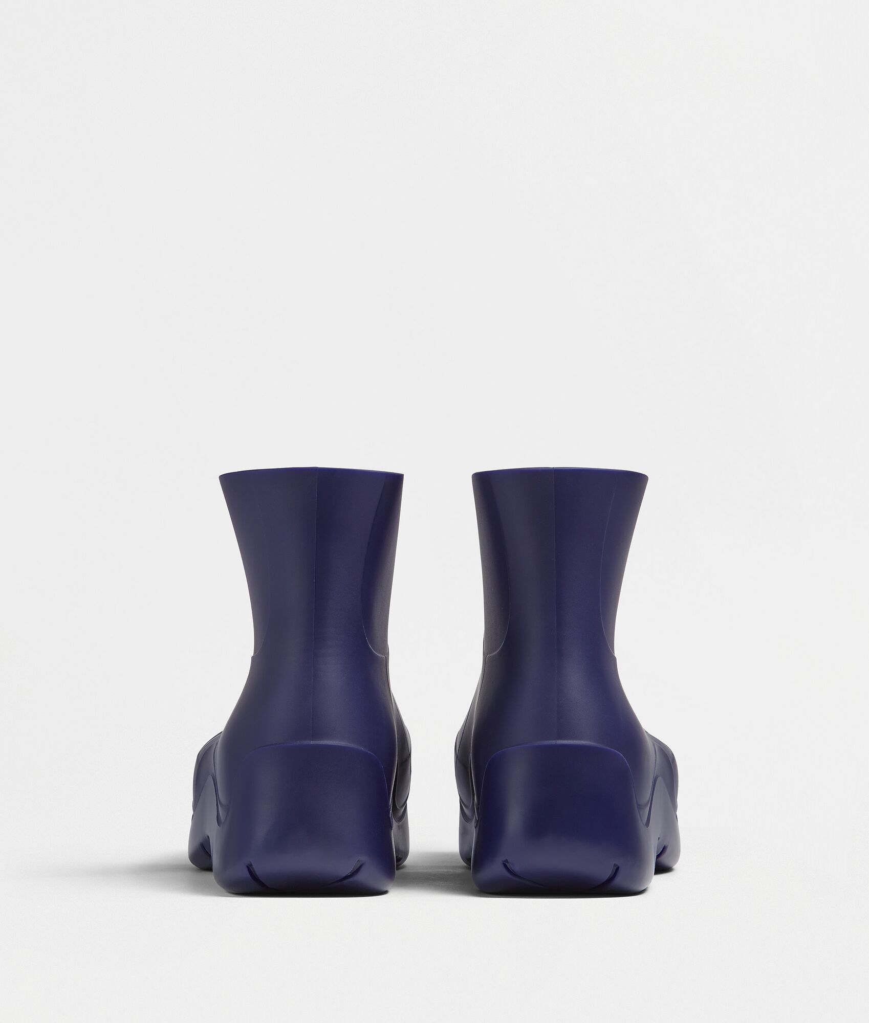 Bottega Veneta o1bcso1str0425 Puddle Ankle Boots in Unicorn Size US 6 / IT 36 - 3 Thumbnail