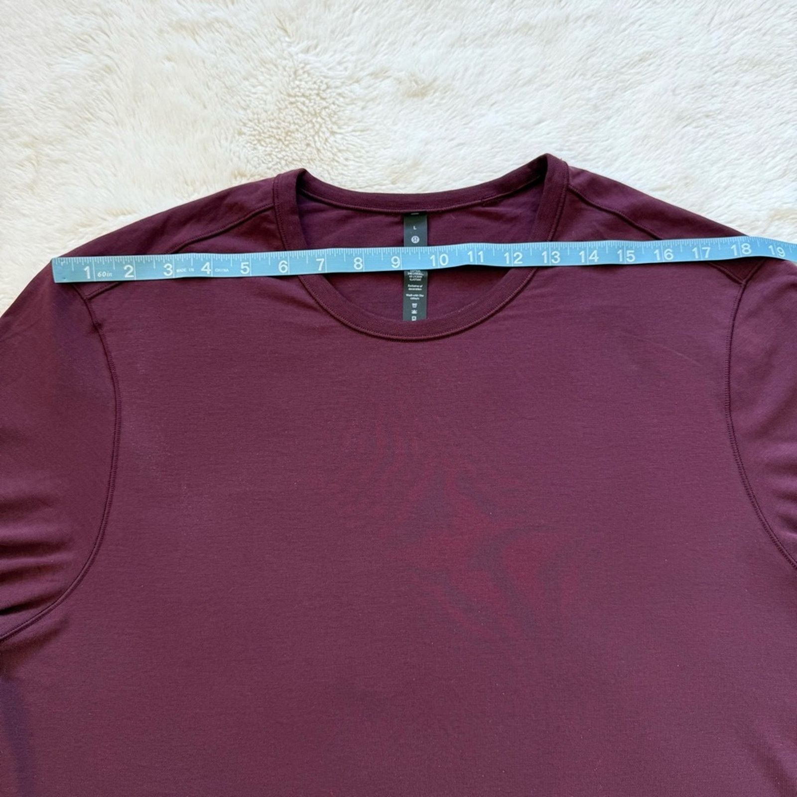 Lululemon Lululemon Athletica men Tshirt size L Size US L / EU 52-54 / 3 - 4 Thumbnail