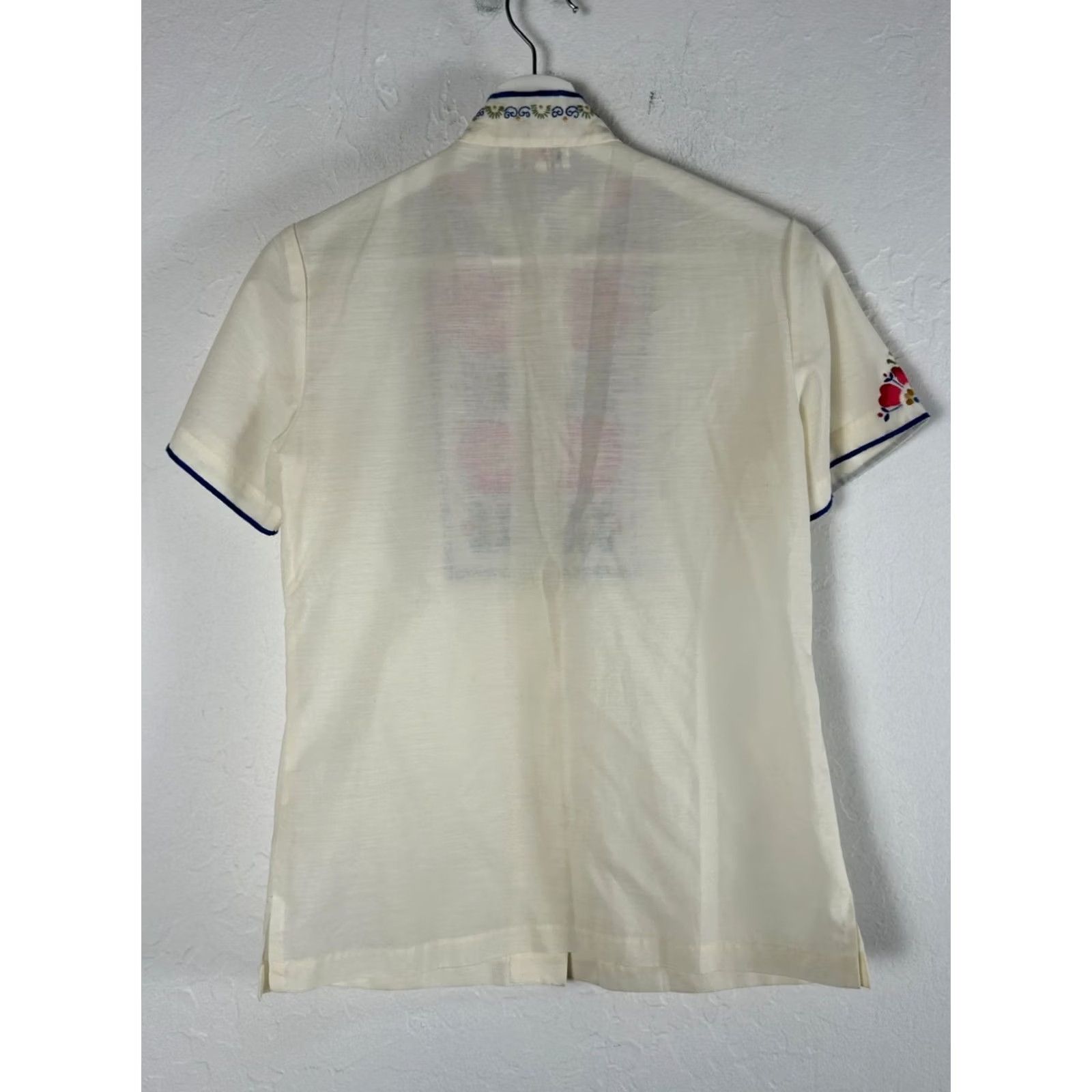 Vintage VINTAGE Joy Womens Embroidered Floral Chinese Button Top Medium Short Sleeve Size M / US 6-8 / IT 42-44 - 3 Thumbnail