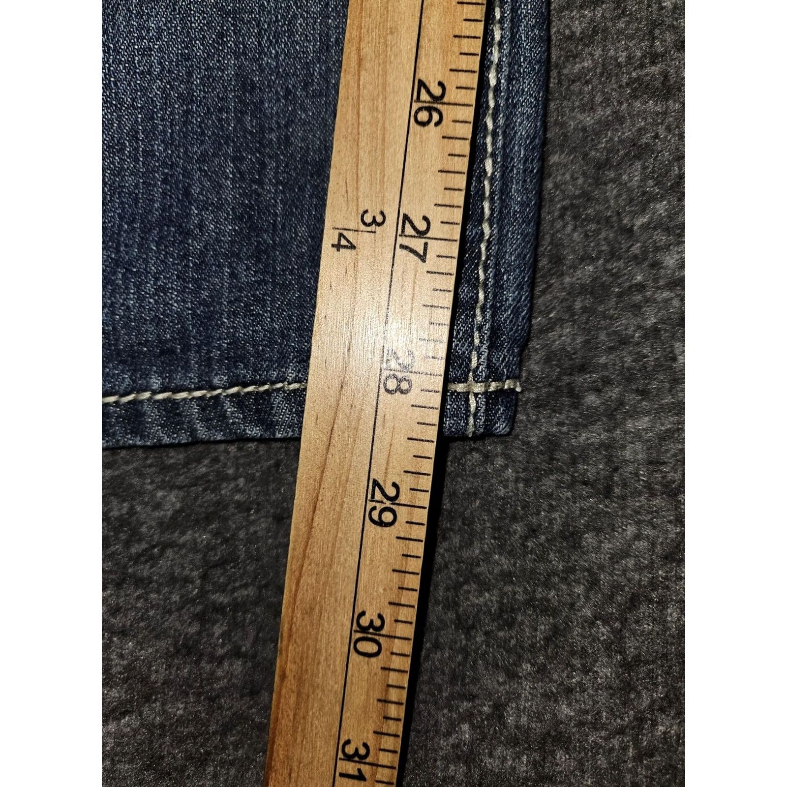 Vintage BLACK. Jeans Mens 32x30 Blue Distressed Straight Leg 100% Cotton Mid Rise Size US 32 / EU 48 - 6 Thumbnail