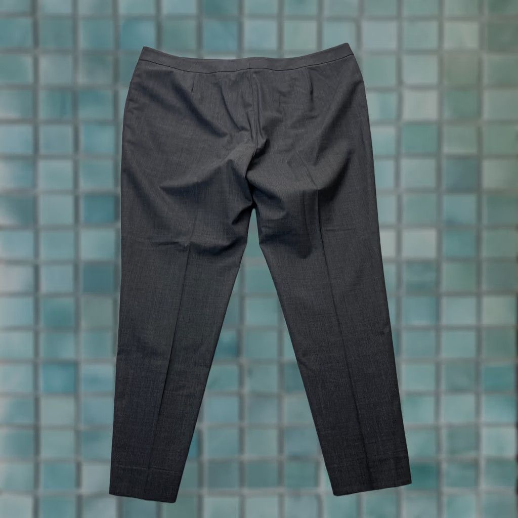 Vintage Lafayette 148 New York Pants Womens 18 Gray Wool Blend Tapered Leg Dress Pants Size 28" / US 6 / IT 42 - 1 Thumbnail