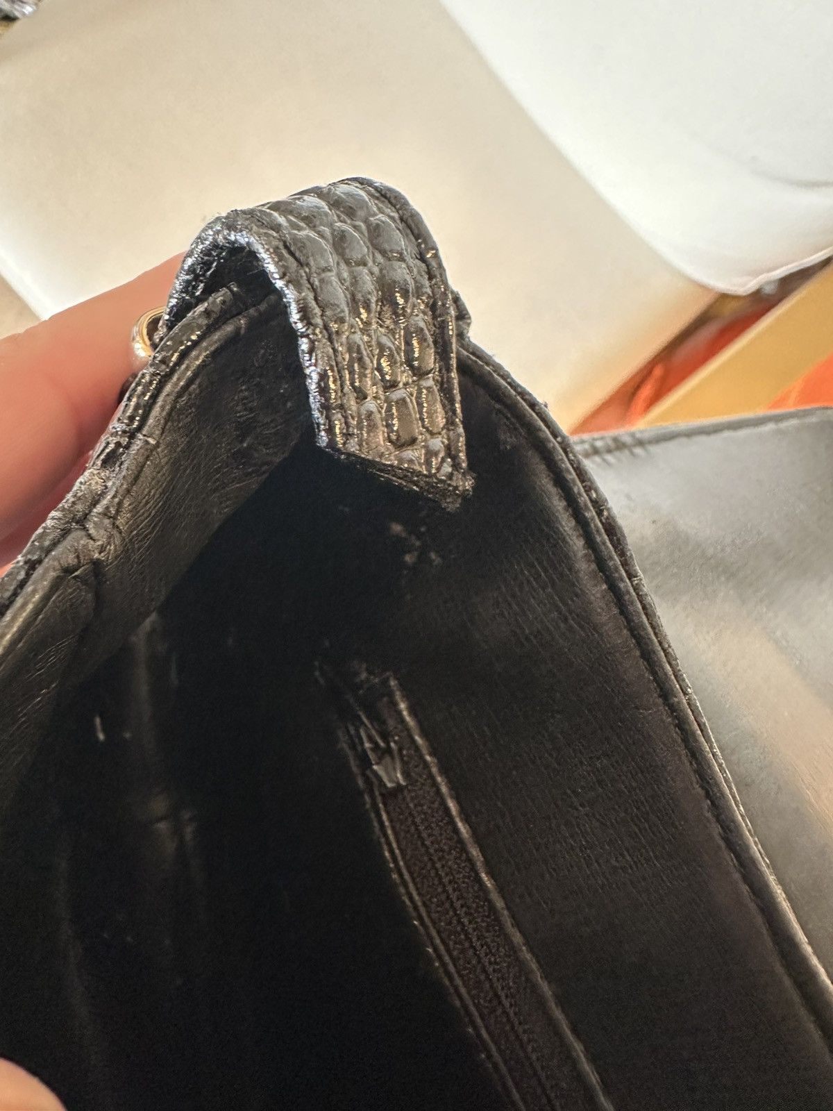 Other VINTAGE KORET Croc-Embossed Shoulder Bag W UNBRANDED CHAIN Size ONE SIZE - 13 Thumbnail