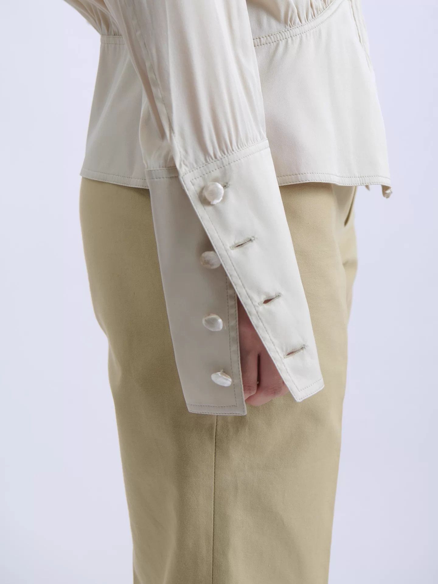 Gucci GUCCI 05ss by Alessandra Facchinetti Silk Ruffle Blouse Size S / US 4 / IT 40 - 7 Thumbnail