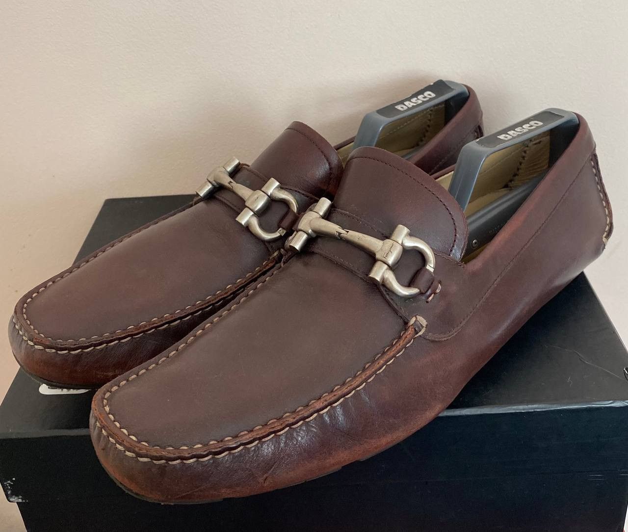 Salvatore Ferragamo Salvatore Ferragamo Brown Leather Horse Bit Driving Loafers Size US 11 / EU 44 - 4 Thumbnail