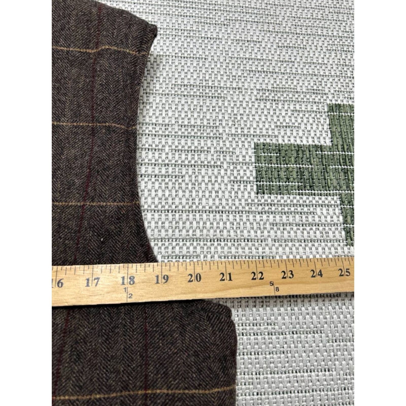 Vintage Woolrich Wool Vest Mens M Brown Insulated Wool Outer Shell Zip Puffer Jacket Lining Polyester Size US M / EU 48-50 / 2 - 6 Thumbnail