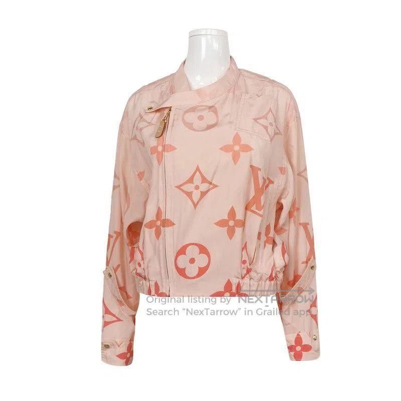 Louis Vuitton Louis Vuitton Silk Monogram Bomber Jacket. Size US S / EU 44-46 / 1 - 1 Thumbnail