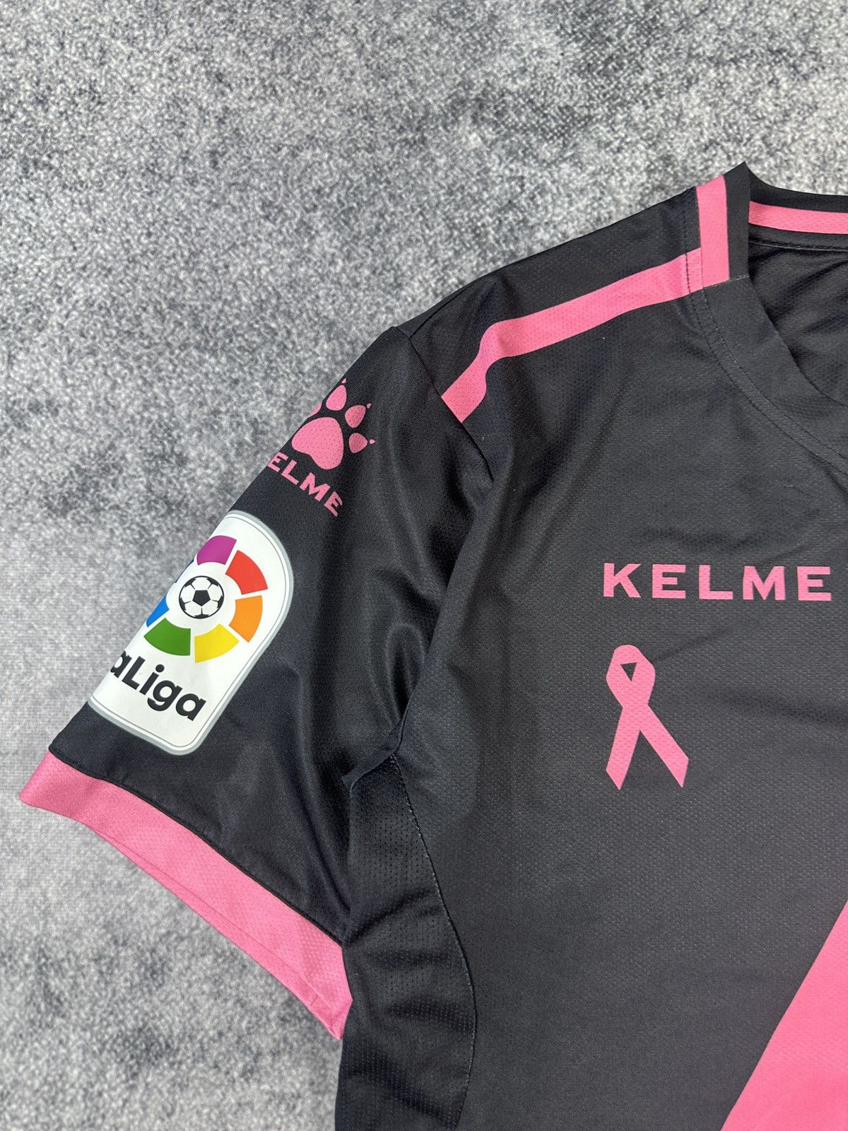 Other Kelme Rayo Vallecano Soccer Jersey Streetwear Rare M Spain Size US M / EU 48-50 / 2 - 2 Thumbnail
