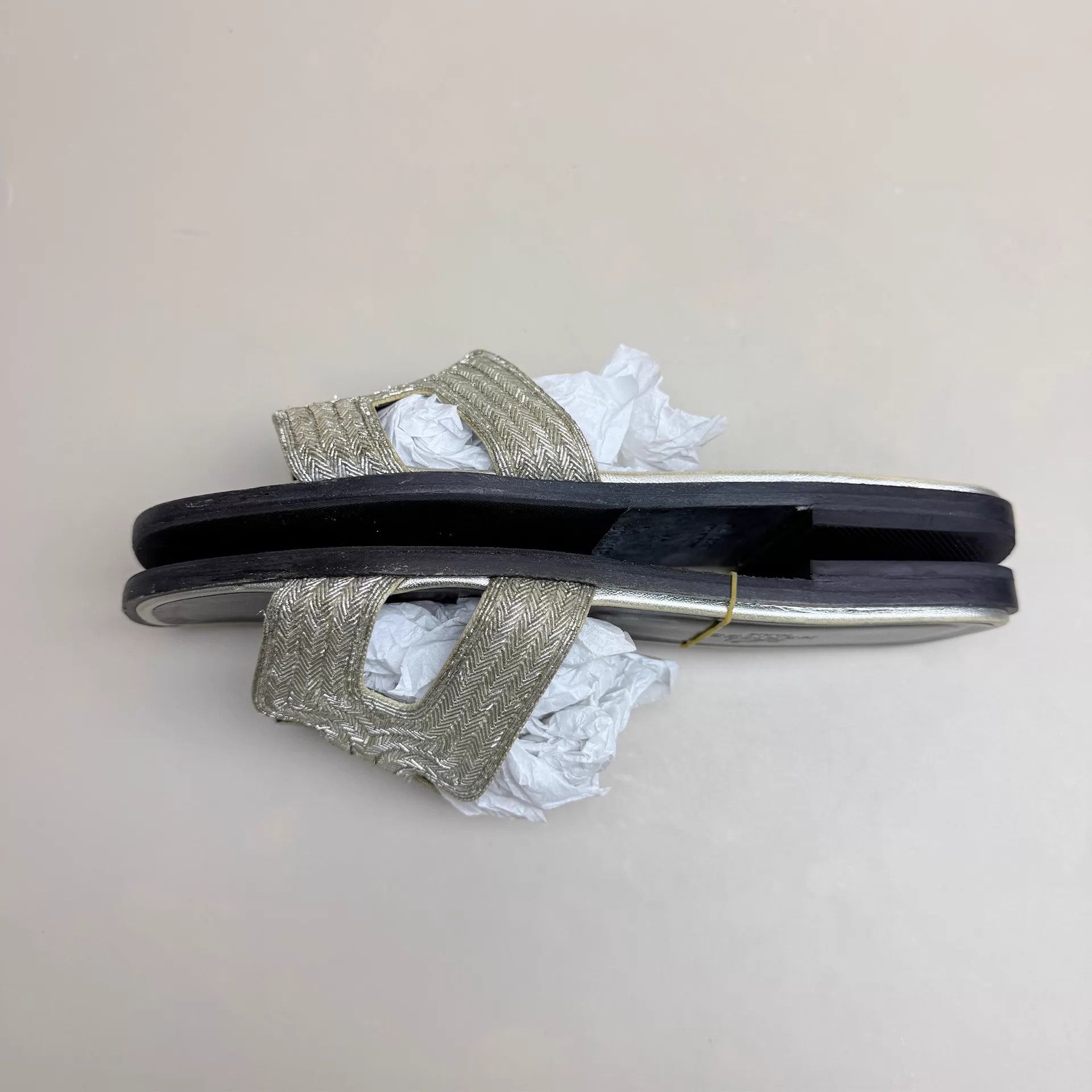 Hermes Hermes Gold Woven H Slippers 36 99 New Size US 5.5 / IT 35.5 - 5 Thumbnail