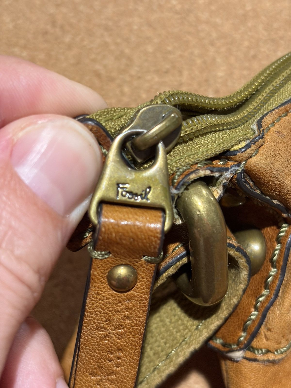 Fossil Fossil Hobo Bag Leather Canvas Floral Embossed Shoulder Zip Size ONE SIZE - 12 Thumbnail