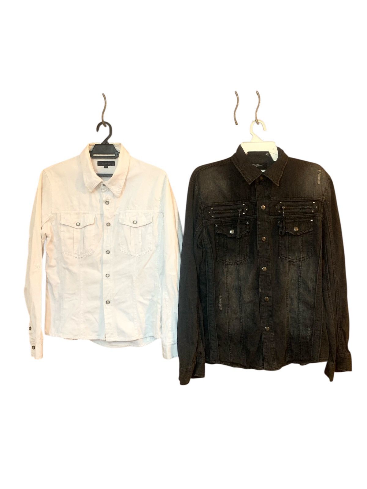 In The Attic In the attic white and black long sleeve shirt Size US M / EU 48-50 / 2 - 1 Thumbnail