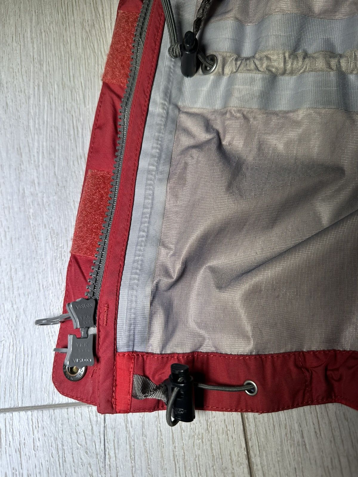 Marmot Marmot Light zip red jacket Size US L / EU 52-54 / 3 - 10 Thumbnail
