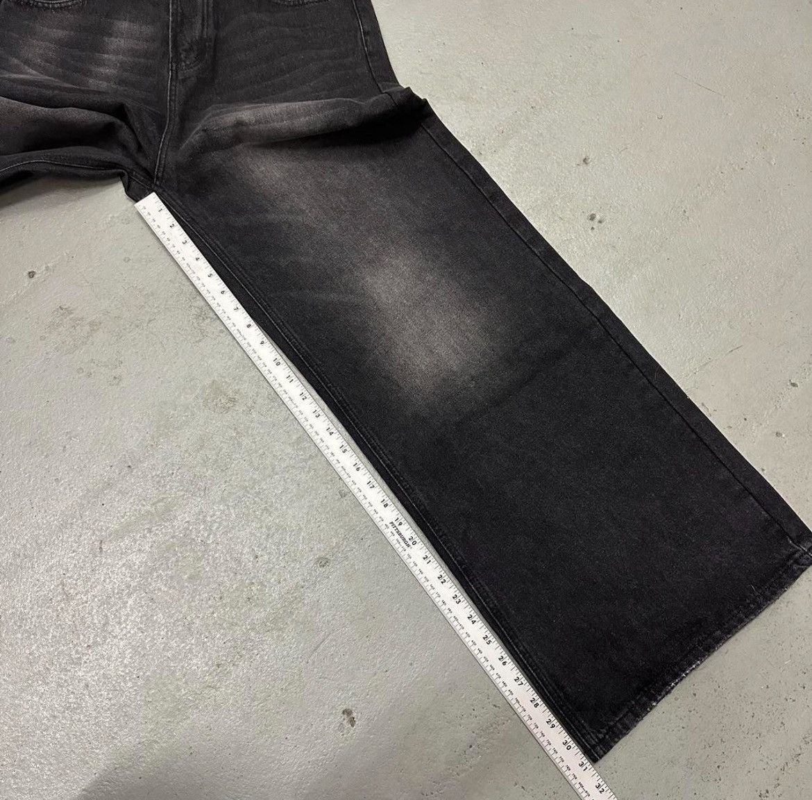 Other baggy faded black jeans Size US 32 / EU 48 - 6 Thumbnail