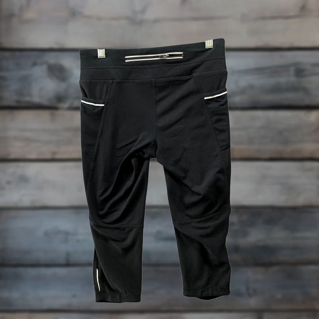 Athleta Athleta Sonar Crop Capri Leggings Womens XS Black Running Zip Pocket Activewear Size 26" / US 2 / IT 38 - 1 Thumbnail