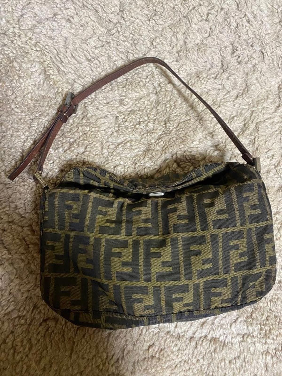 Fendi Fendi - Monogram Canvas Shoulder Bag Size ONE SIZE - 4 Thumbnail