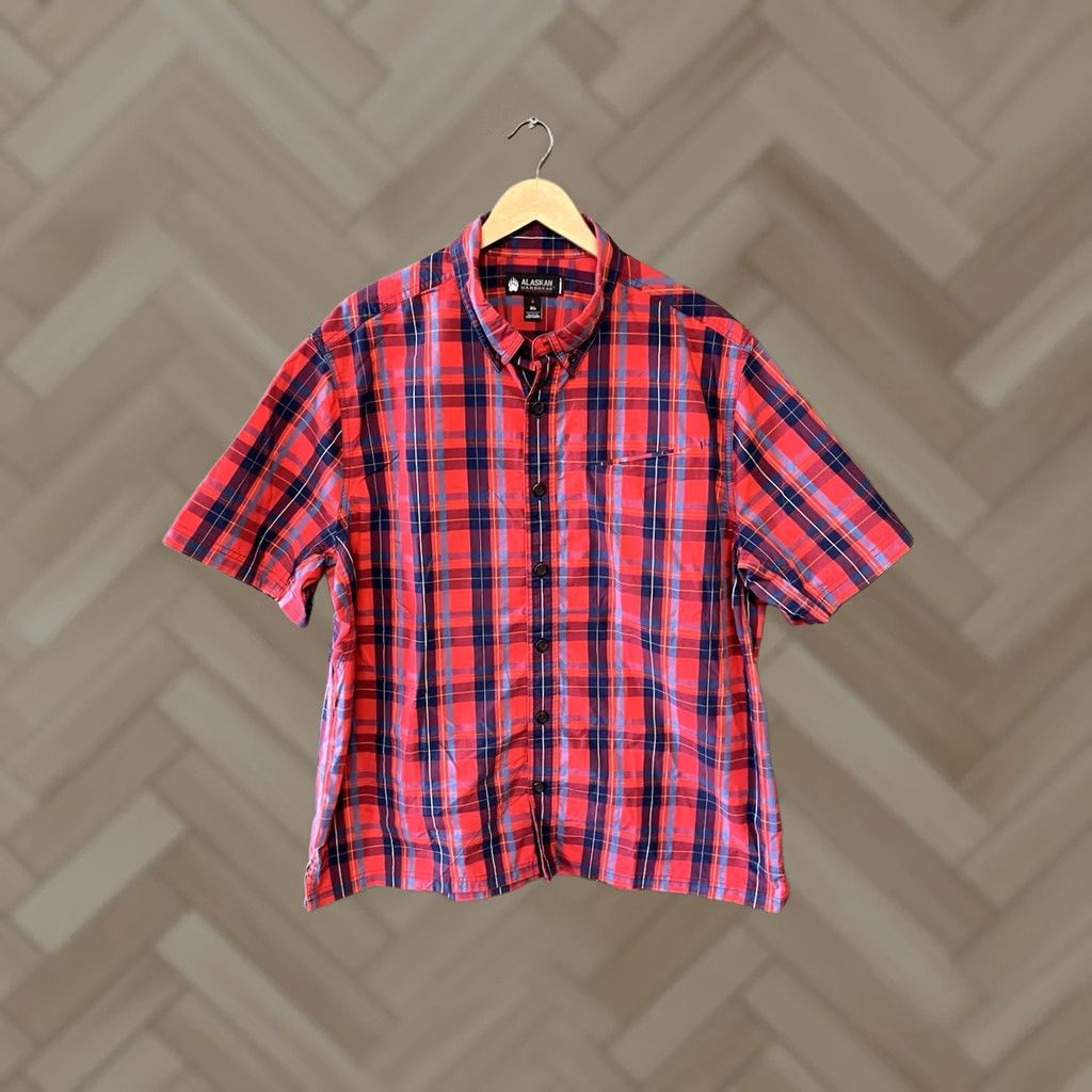 Vintage VINTAGE Alaskan Hardgear Mens Red Plaid Button Short Sleeve Outdoor Shirt XL Size US XL / EU 56 / 4 - 1 Thumbnail