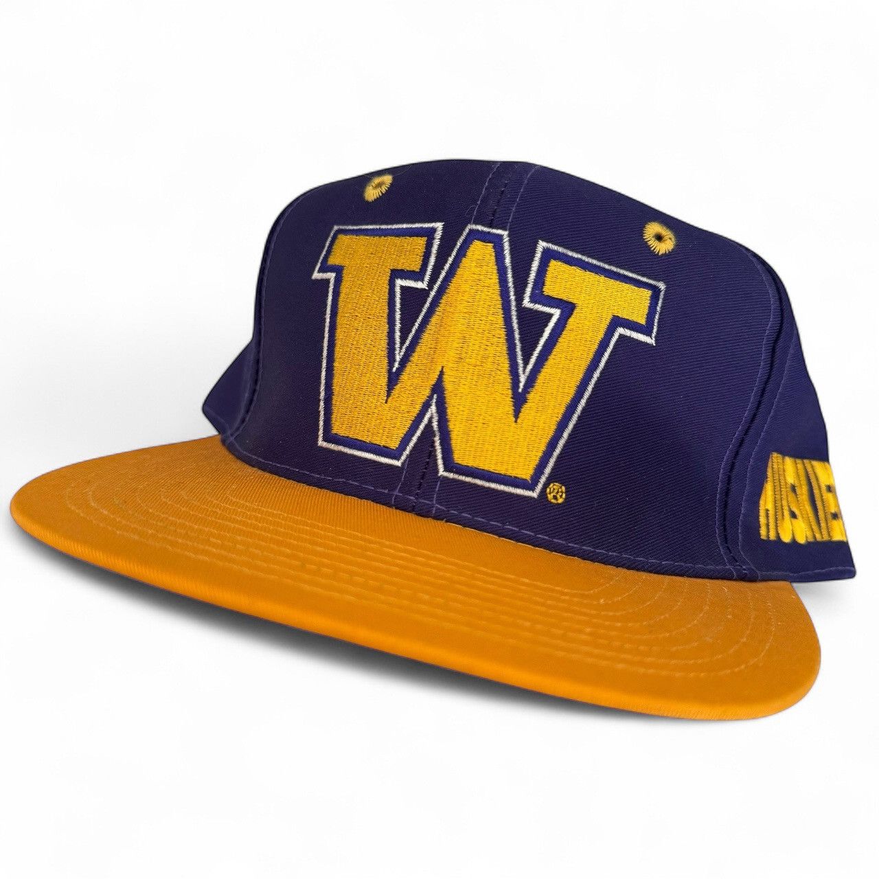 The Game vintage Washington Huskies fitted cap 7 1/2 Size ONE SIZE - 1 Thumbnail