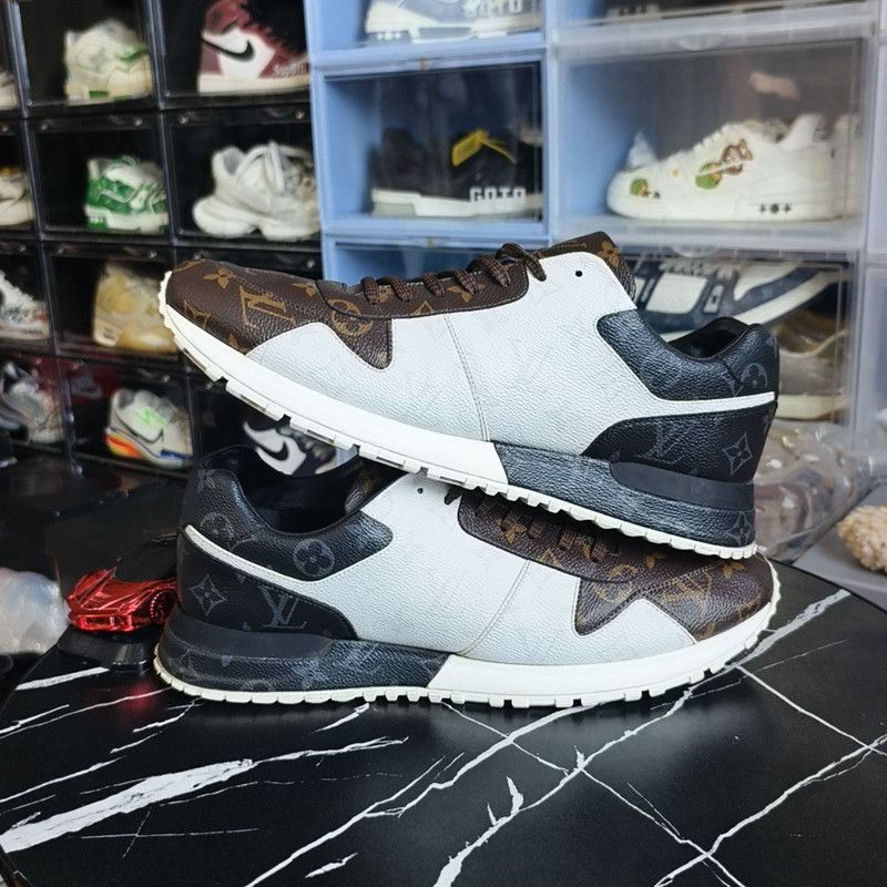 Louis Vuitton Louis Vuitton Run Away Monogram Sneakers - Size US 11 / EU 44 - 6 Thumbnail