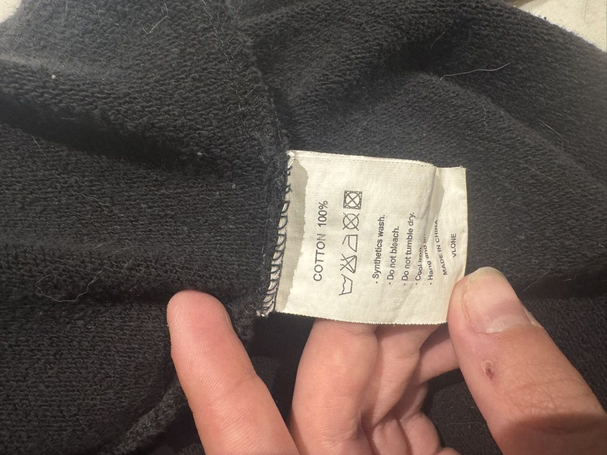 Vlone Cropped Vlone Hoodie, Reversible Size US L / EU 52-54 / 3 - 5 Thumbnail