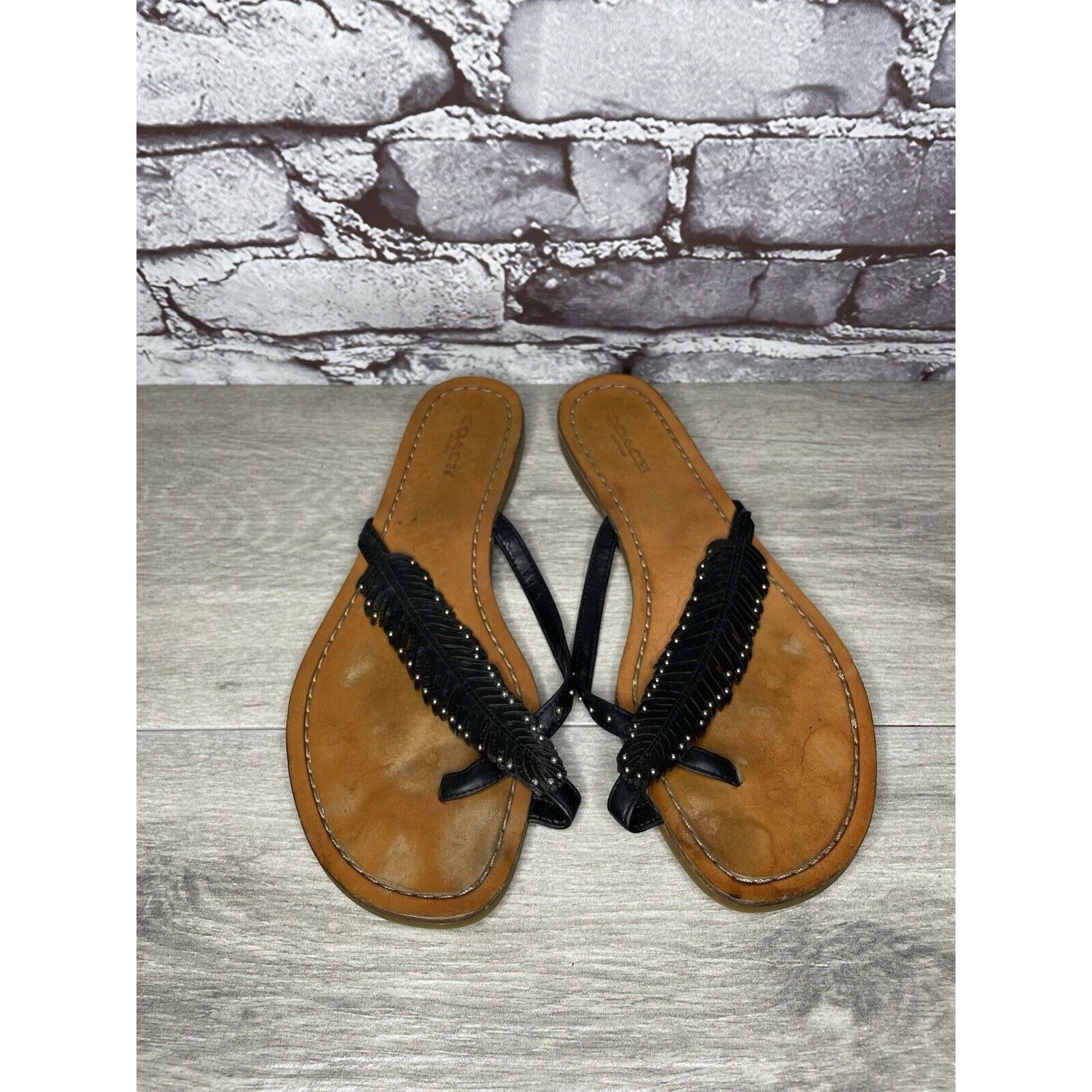 Coach Coach New York DENI Black Leather Feather Thong Flat Sandals Size US 8 / IT 38 - 4 Thumbnail