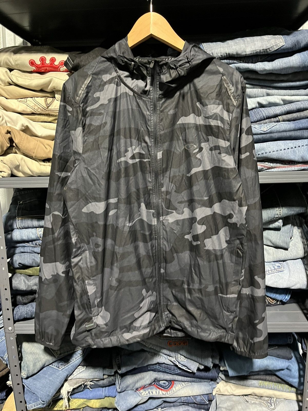 Oakley Crazy Y2K Oakley Camo Windbreaker Zip-Up Jacket Essential Size US L / EU 52-54 / 3 - 3 Thumbnail