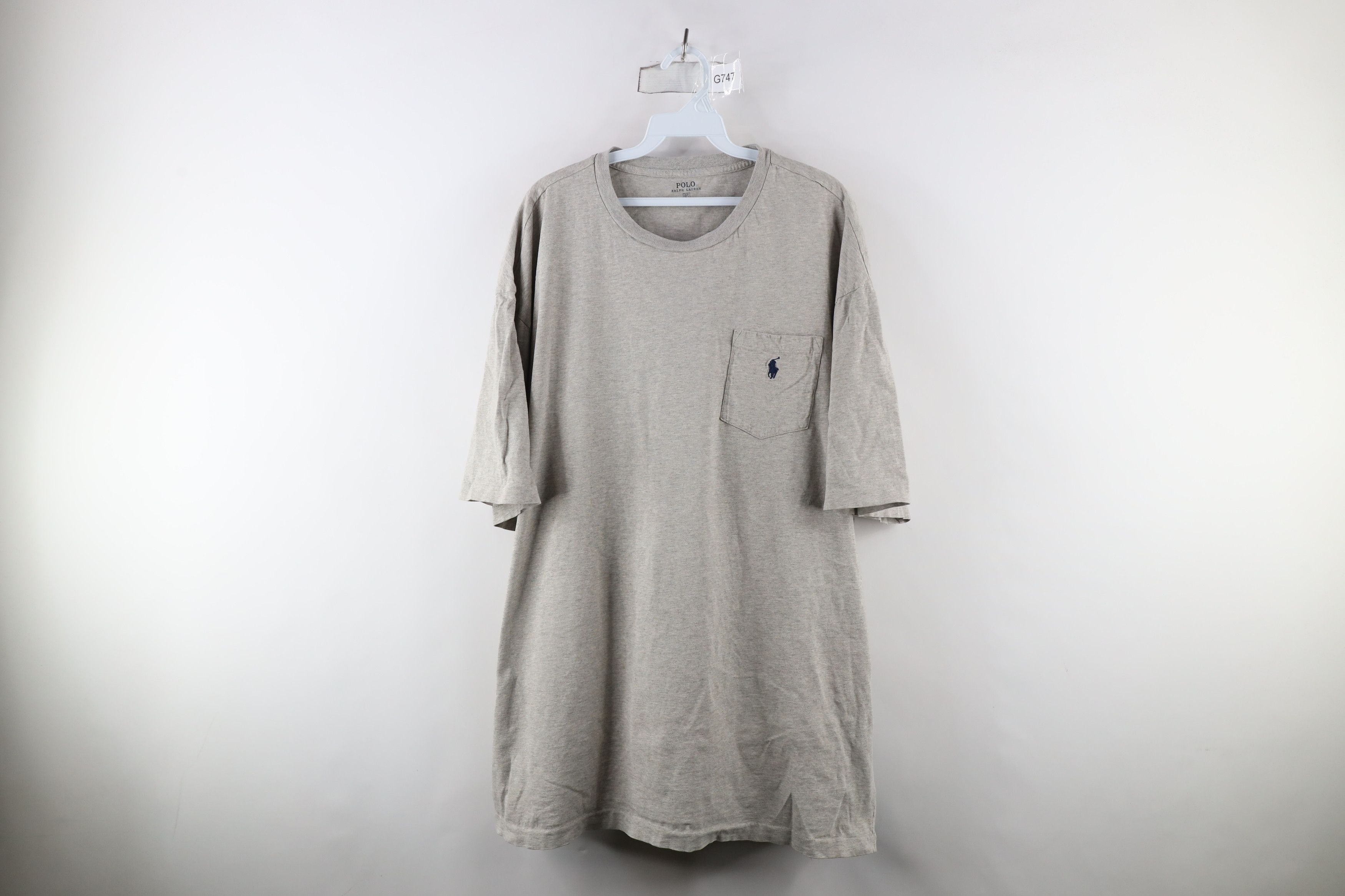 Ralph Lauren × Vintage Vintage Ralph Lauren Short Sleeve Pocket T-Shirt Gray Size US XXL / EU 58 / 5 - 1 Thumbnail