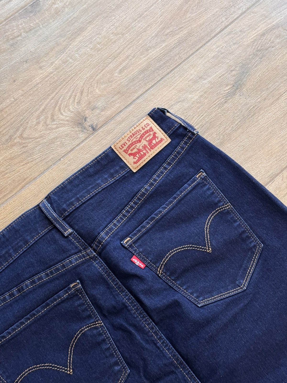 Japanese Brand × Levi's × Vintage Vintage Levi’s Deep Navy Denim Japanese Mini Skirt Size 28" / US 6 / IT 42 - 8 Thumbnail