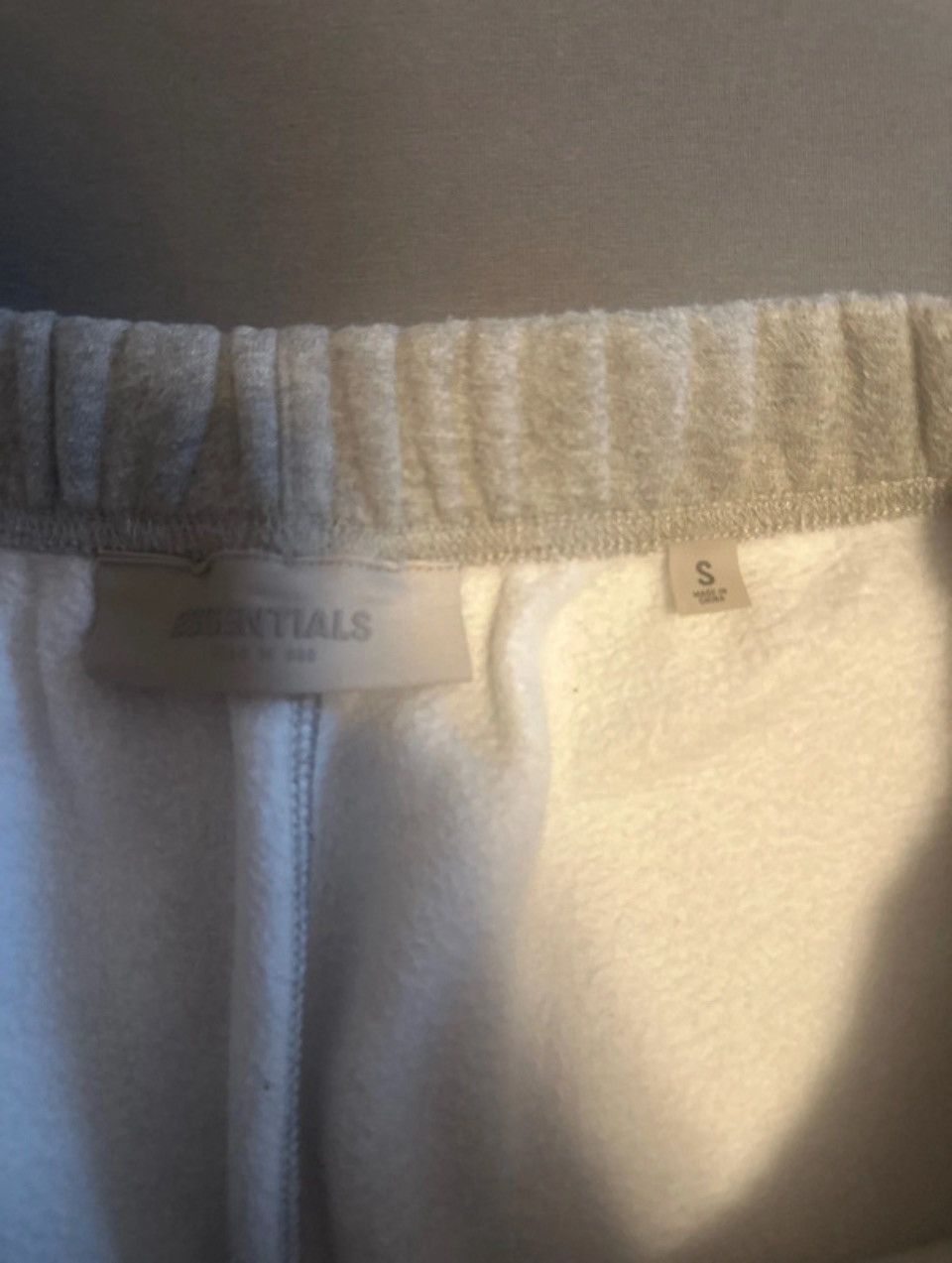 Essentials fear of god shorts dark oatmeal