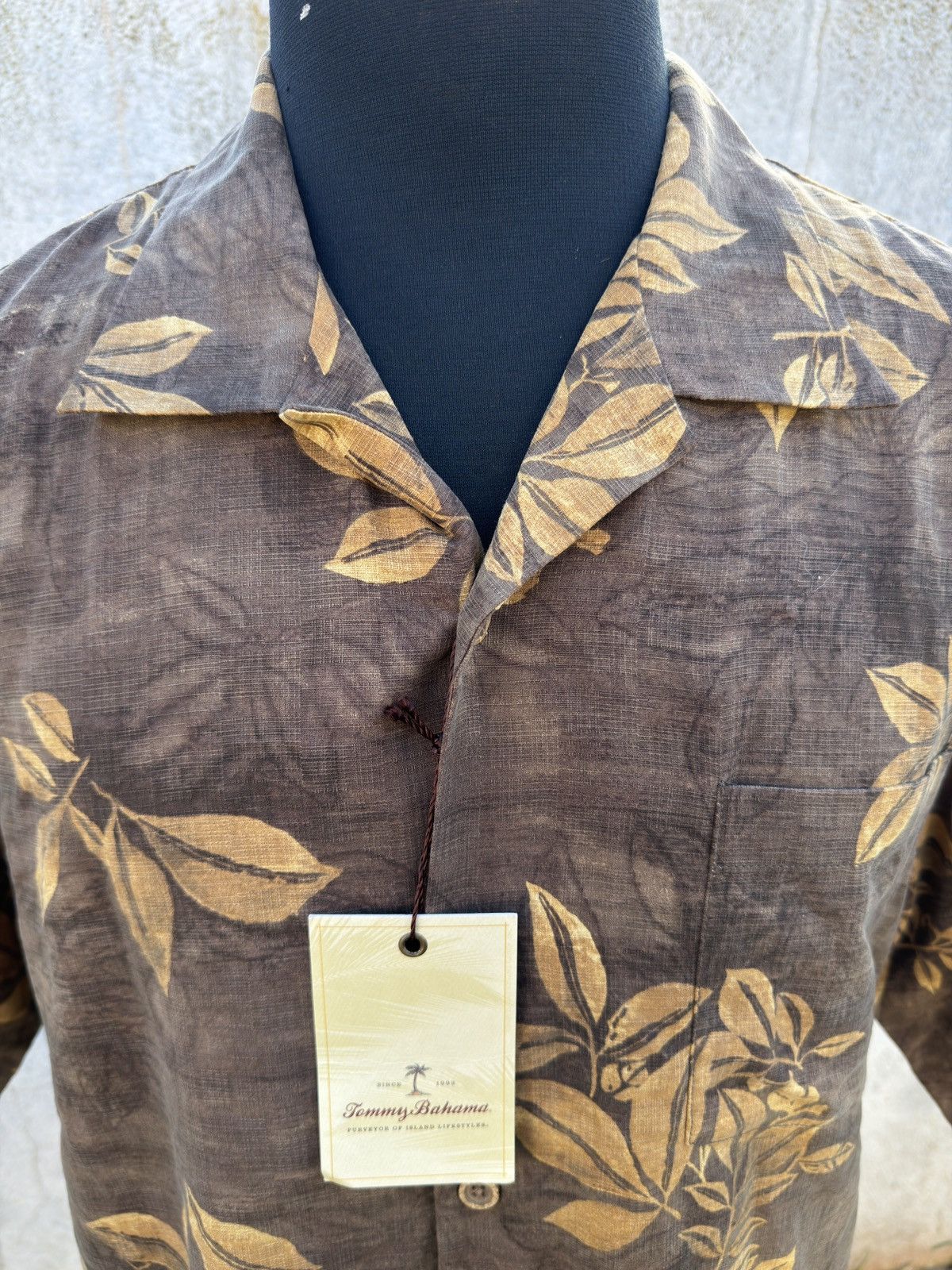 Tommy Bahama New Tommy Bahama Leaf Me In Paradise Dark Coffee Bean Men L Size US L / EU 52-54 / 3 - 3 Thumbnail