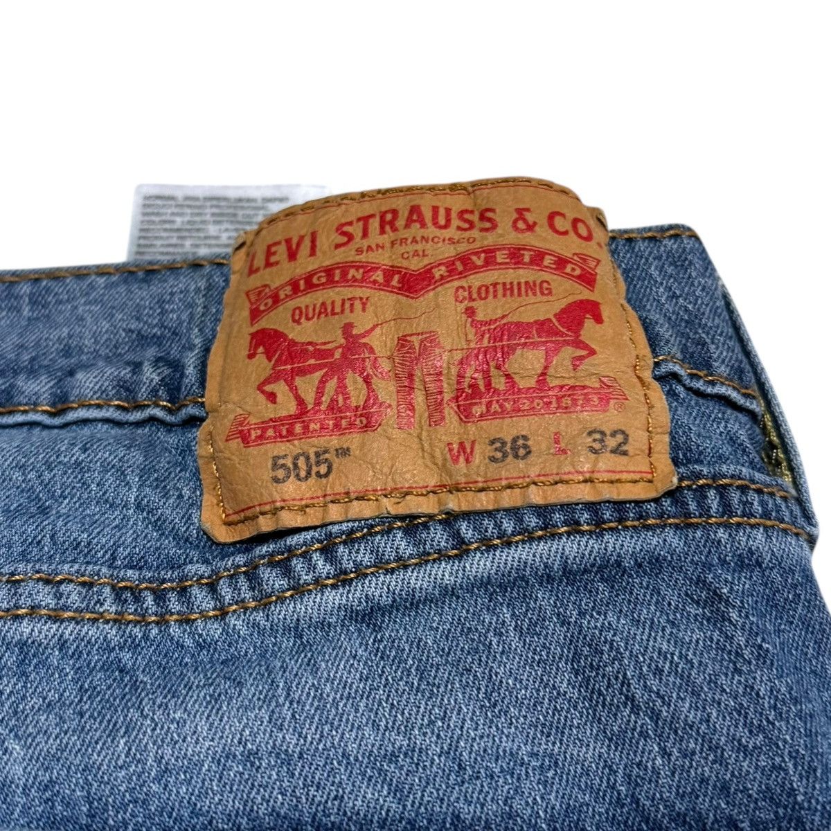Levi's Levi’s 505 5 Pocket Straight Leg Jeans Men’s 36x30 Size US 36 / EU 52 - 4 Thumbnail